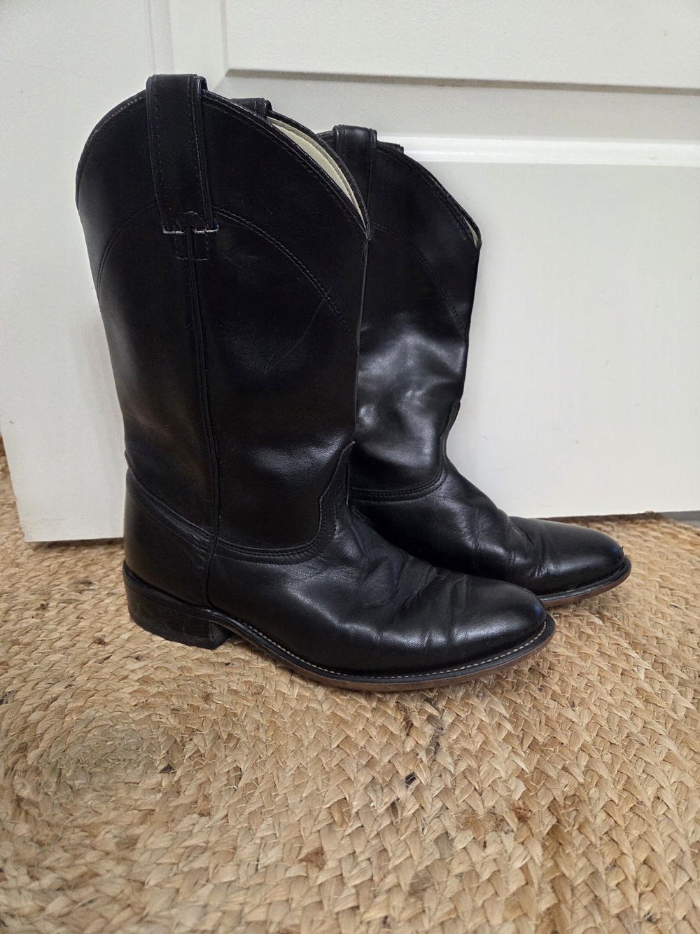 Laredo Black Smooth Leather Western Cowboy Boots - Picture 1 of 5